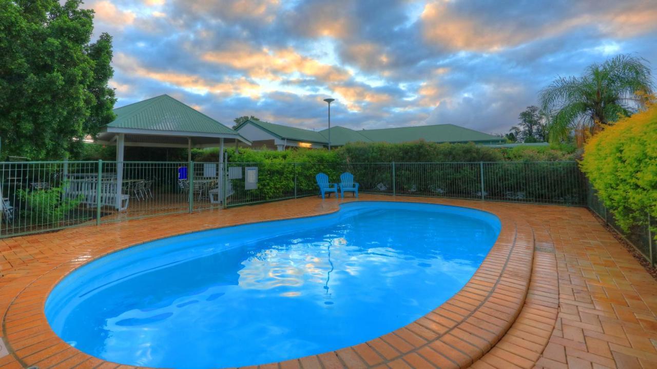 Jacaranda Country Motel Saint George Exterior photo
